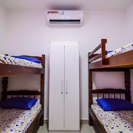 Chale Amarelo Villa Itanhaem Luaran gambar