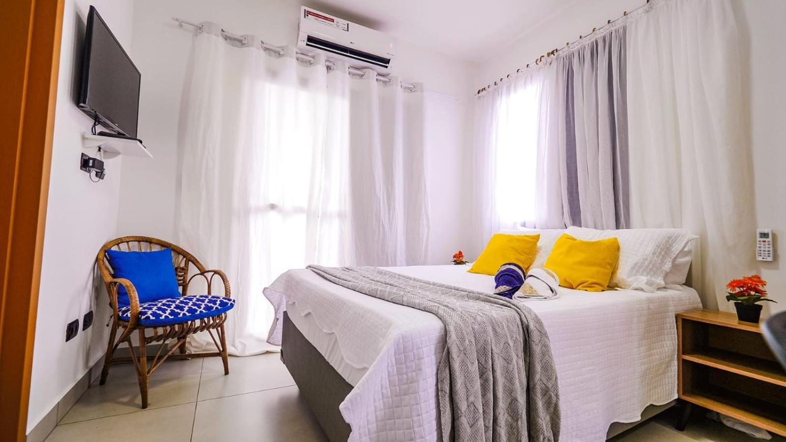 Chale Amarelo Villa Itanhaem Luaran gambar