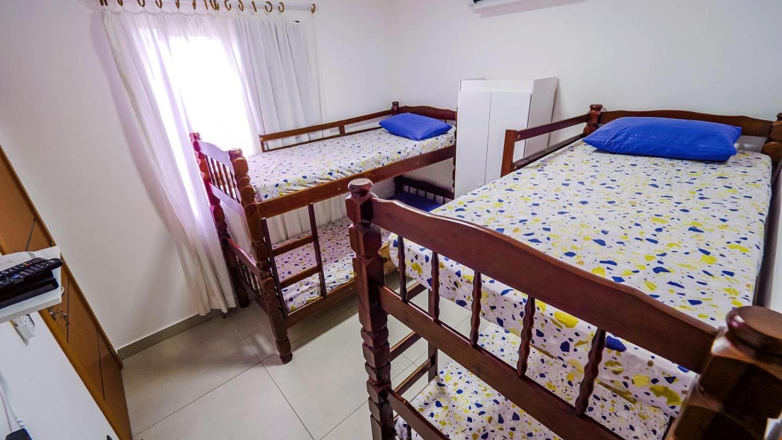 Chale Amarelo Villa Itanhaem Luaran gambar